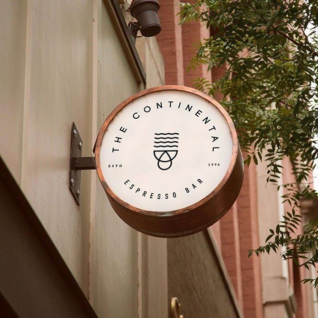 Signage continental round